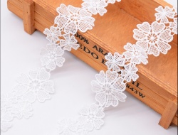 Floral design water soluble lace trims